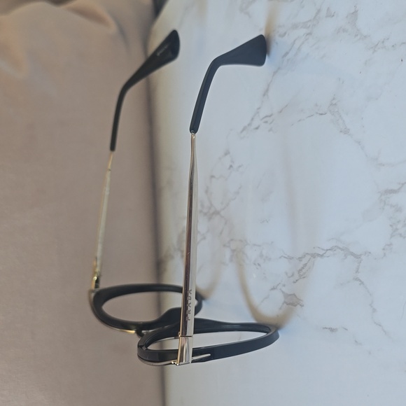 ✨️ Prada Catwalk Women's Eyeglasses Frames Sunglasses Black Cateye - Authentic - Picture 5 of 11